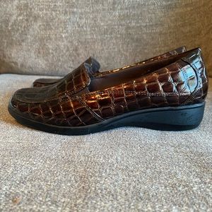 Clark’s Collection Shoes Size 7.5 women’s